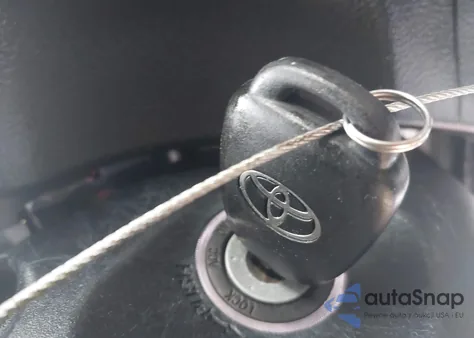 2021 Toyota 4Runner Sr5 z USA, uszkodzony, nr VIN JTEMU5JR8M5859051